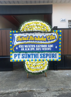 Papan Bunga Duka di Hulu Palik