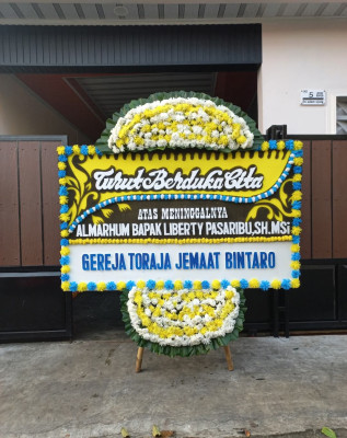 Papan Bunga Duka di Hulu Palik