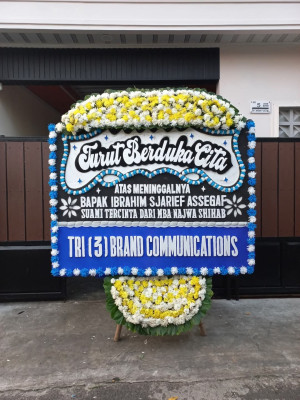 Papan Bunga Duka di Hulu Palik